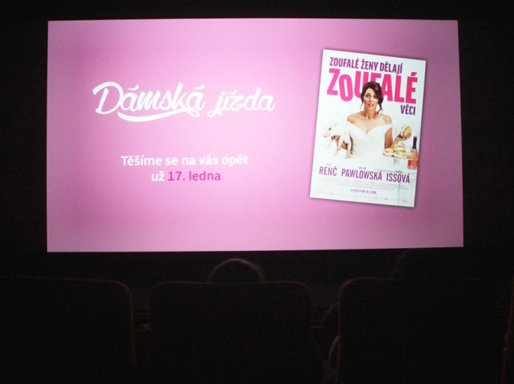 Prosincová Dámská jízda v CineStaru