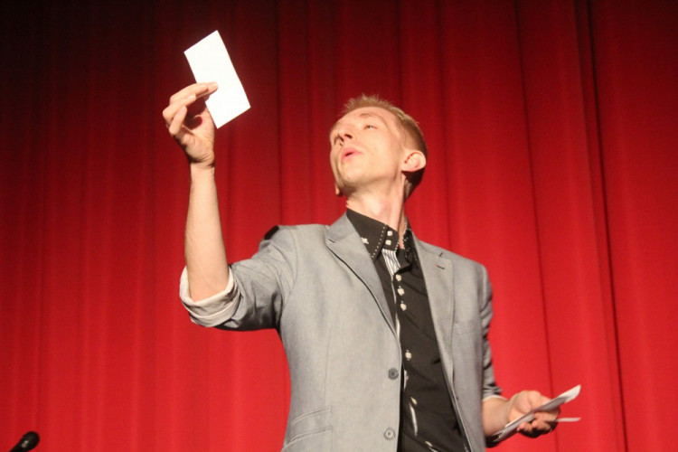 Prosincová Dámská jízda v CineStaru