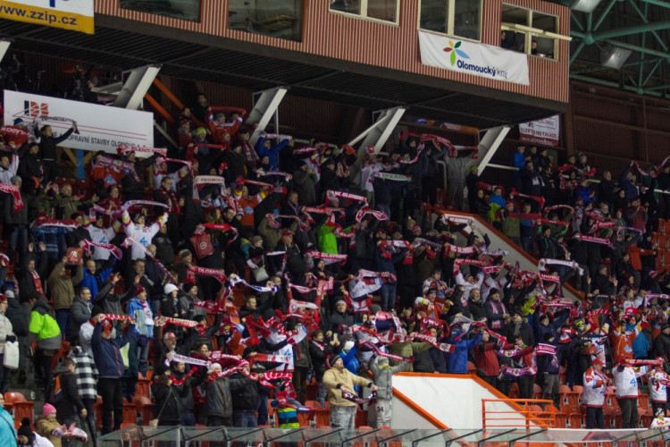 FOTOGALERIE: Kohouti přehráli doma tygry z Liberce 4:1, krásnými góly se zaskvěli Laš a Burian