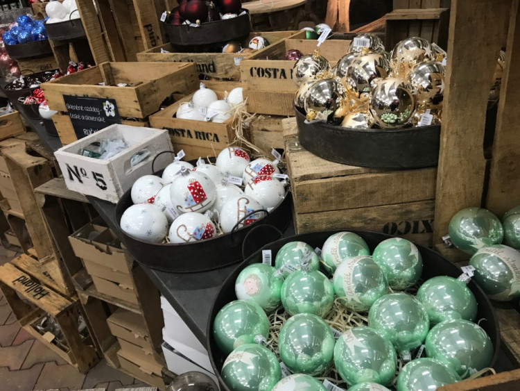 Ručně vyráběné ozdoby ze Zahradnického centra Ferenčík