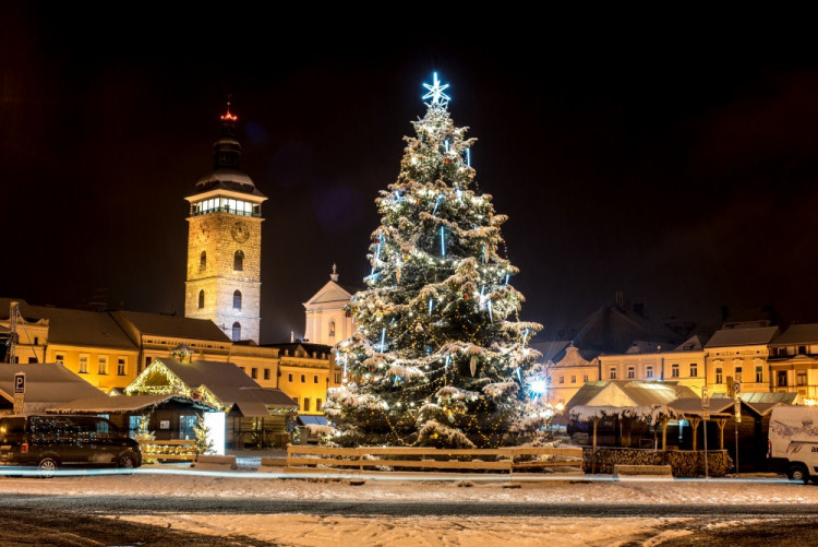 Noční České Budějovice pod sněhem 2017