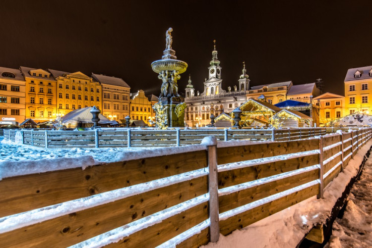 Noční České Budějovice pod sněhem 2017