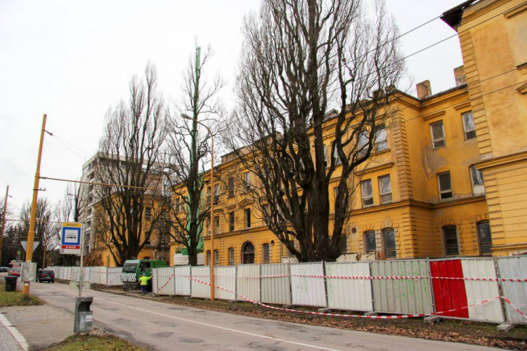 Demolice kasáren v Jihlavě, 4. ledna 2018