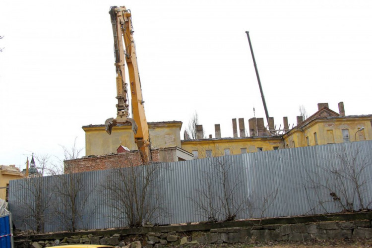 Demolice kasáren v Jihlavě, 4. ledna 2018