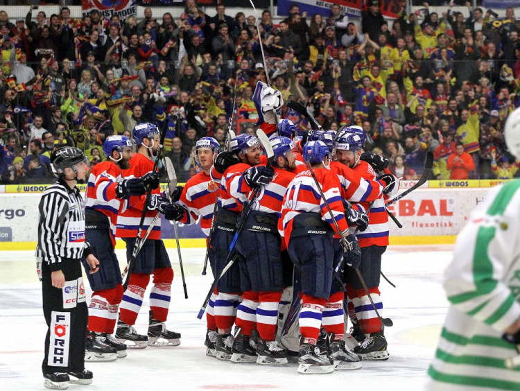 Pohled na radující se hráče Motoru nikdy neomrzí