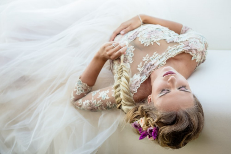 Na svatbě jsme svatebčanům v patách, říkají Bára Fuhrmannová a Nela Pazourková