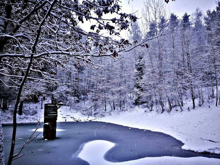 Zasněžená krajina v hledáčku Jihočechů