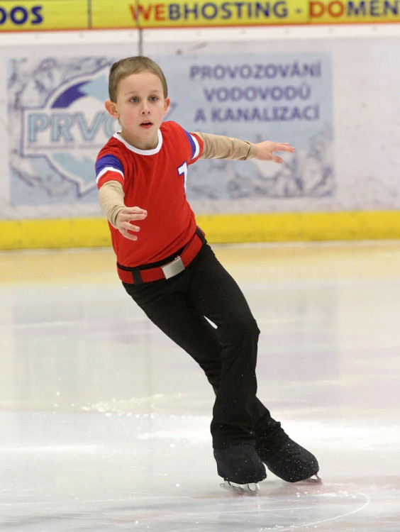 Krasobruslařské vystoupení devítiletého Lukáše Tomana