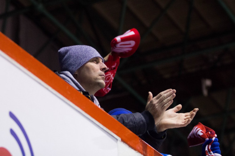 Kohouti po delší době vyhráli doma, Litvínov porazili 4:2