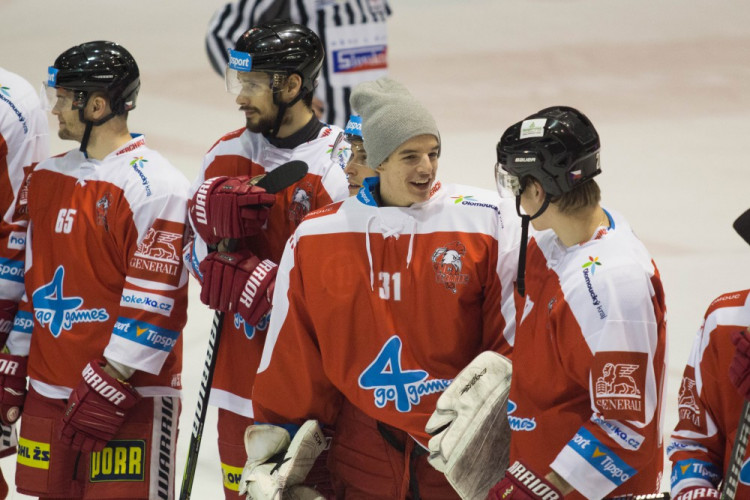 Kohouti po delší době vyhráli doma, Litvínov porazili 4:2