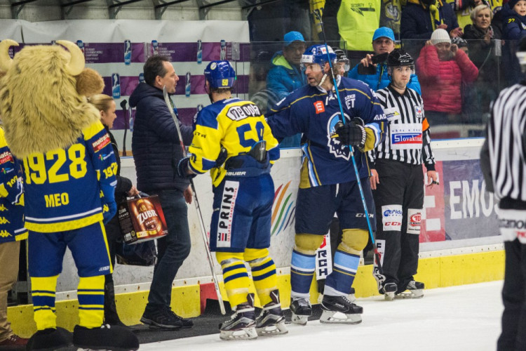 Přerov večer žil na zimáku Jágrem. Zubři navíc porazili Kladno 2:1