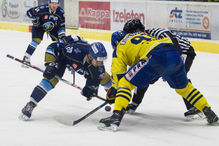 Přerov večer žil na zimáku Jágrem. Zubři navíc porazili Kladno 2:1