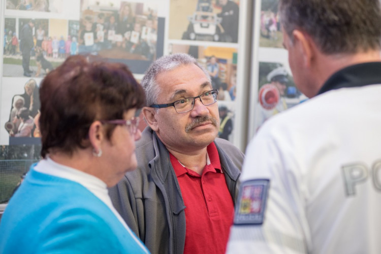 Antonín Bebr. Muž, který se podruhé narodil, se svou manželkou Věrou.
