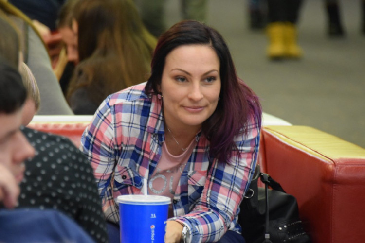 Ženy vzaly útokem Premiere Cinemas. Užily si předpremiéru Padesáti odstínů svobody