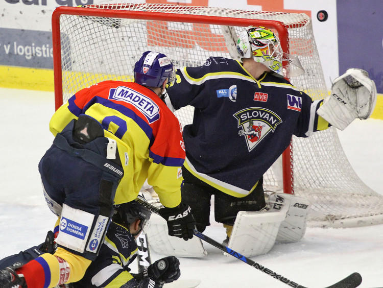 Michal Bárta pálí těsně mimo