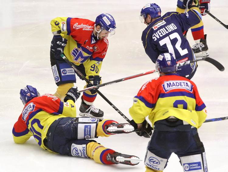 Českobudějovické trio se snaží zastavit Svedlunda