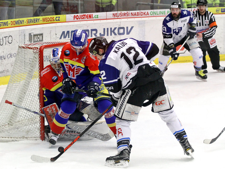 Marek Kalus domácí obrannou linii nepřekonal