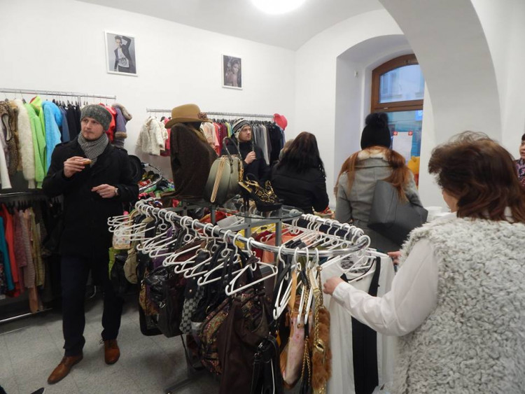 Slavnostní otevření bazárku Hvězdička