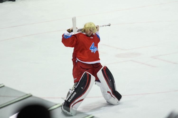 Kohouti nastříleli Kometě sedm gólů a stále živí naději na nejlepší šestku