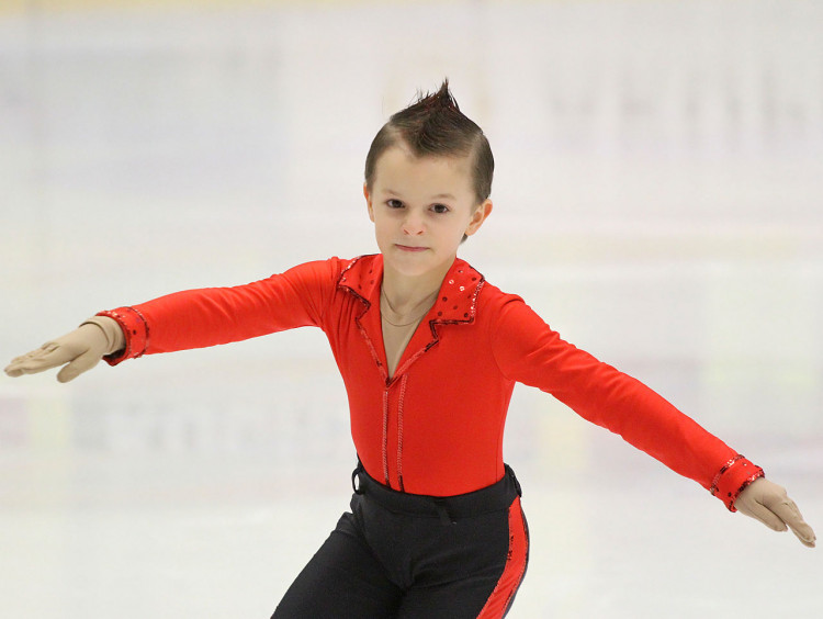 Sedmiletý českobudějovický krasobruslař Oliver Sitek, žák I.A ZŠ Grünwaldova
