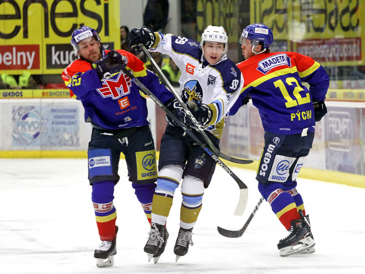 Kladenský útočník Kubík mezi Květoněm a Pýchou