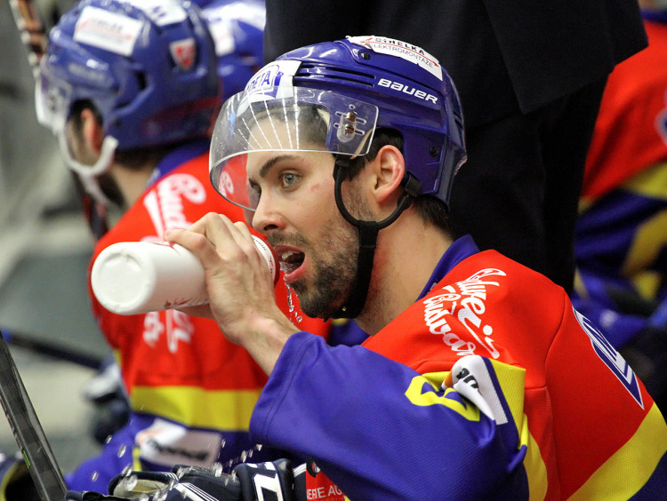 Občerstvující se Mitch Fillman