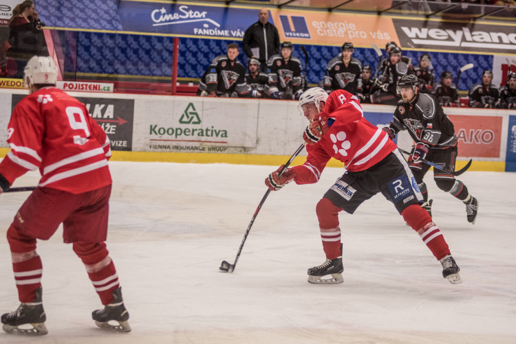 3. hokejový souboj vysokých škol: JČU - VŠTE 4:1
