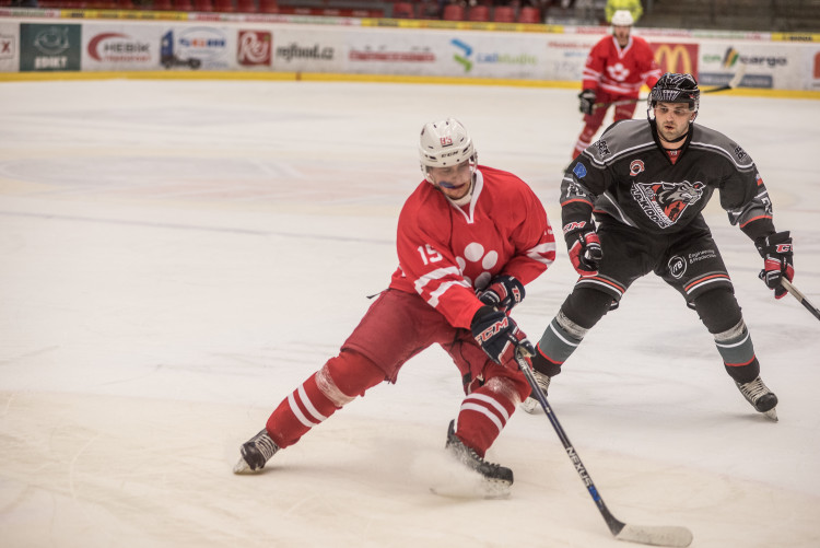 3. hokejový souboj vysokých škol: JČU - VŠTE 4:1
