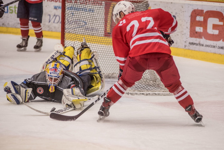 3. hokejový souboj vysokých škol: JČU - VŠTE 4:1