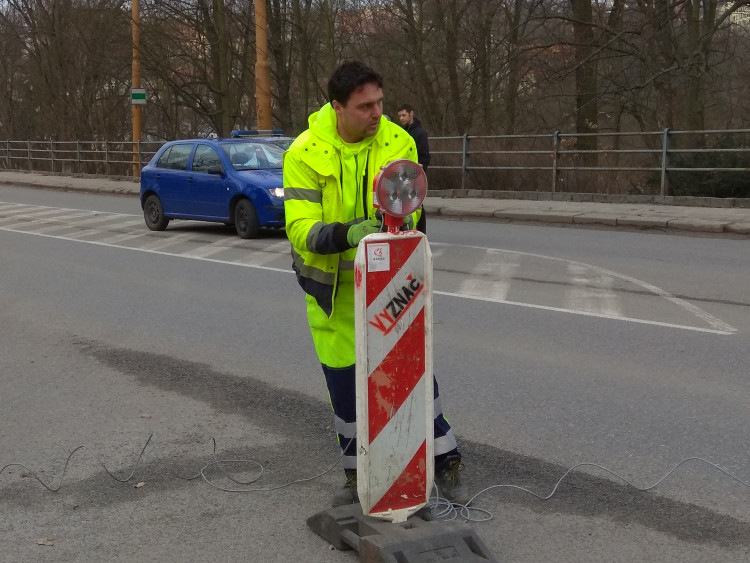 Uzavření Brněnského mostu z důvodu rekonstrukce, duben 2017