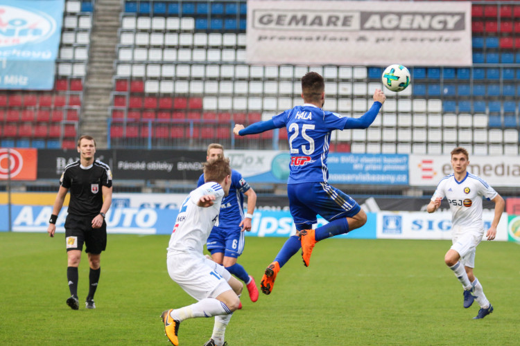 FOTOGALERIE: Sigma doma s Jihlavou remizovala 1:1