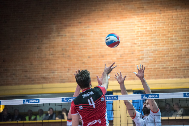 Třetí semifinále volejbalové extraligy mužů Jihostroj - Karlovarsko