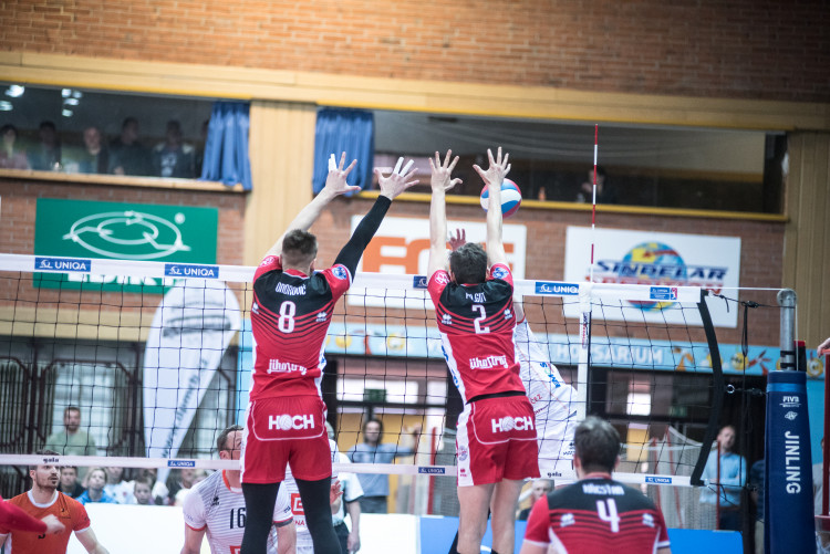 Třetí semifinále volejbalové extraligy mužů Jihostroj - Karlovarsko