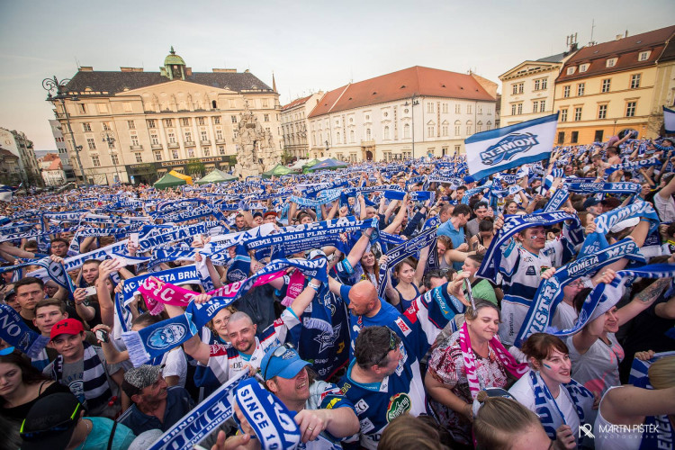 Zelňák při vítězném zápase v Třinci a zisku titulu, autor: Martin Pištěk