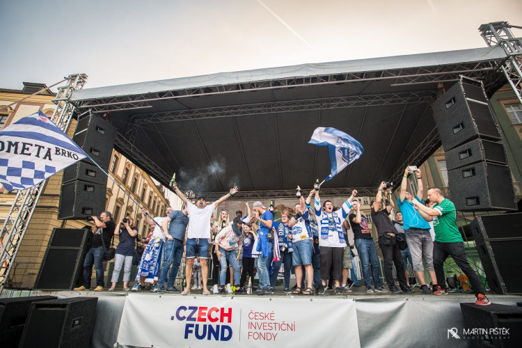 Zelňák při vítězném zápase v Třinci a zisku titulu, autor: Martin Pištěk