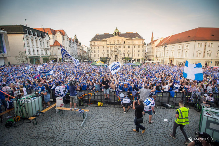 Zelňák při vítězném zápase v Třinci a zisku titulu, autor: Martin Pištěk