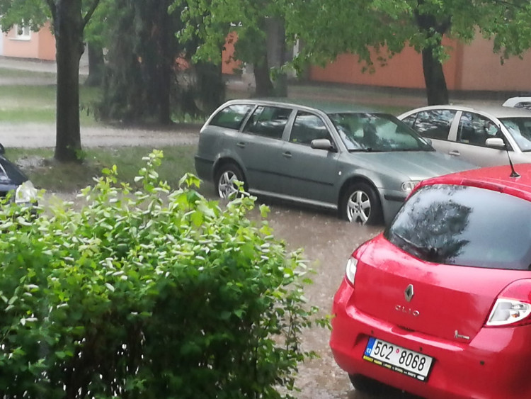 Když po dlouhé době v Budějcích zaprší