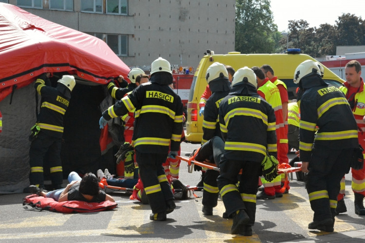 FOTO: Do Kongresového centra Aldis vnikli teroristé. Naštěstí jen v rámci cvičení