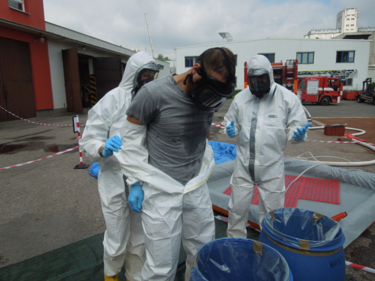 Cvičení s biohazard týmem