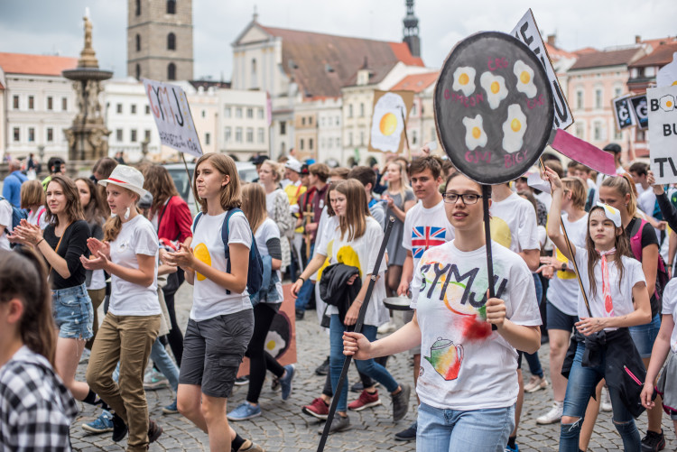Králem Budějovického Majálesu se stal Martin Picek z Gymnázia J. V. Jirsíka