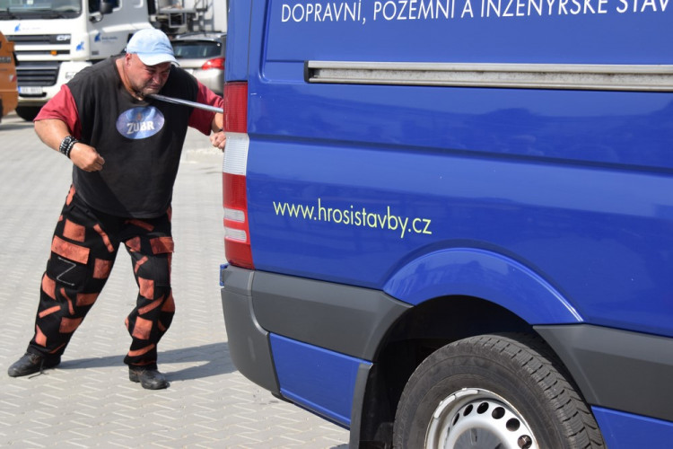 Hroší stavby Morava si v Olomouci postavily hroší sen, teď nabírají zaměstnance