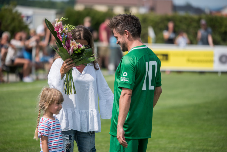 Pomáháme fotbalem 2018