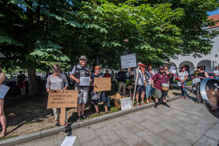 Vláda v demisi v Českých Budějovicích