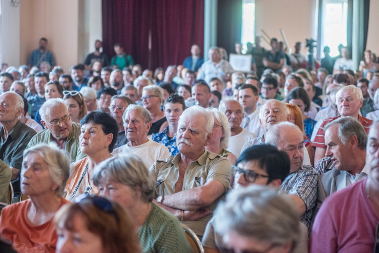 Vláda v demisi v Českých Budějovicích