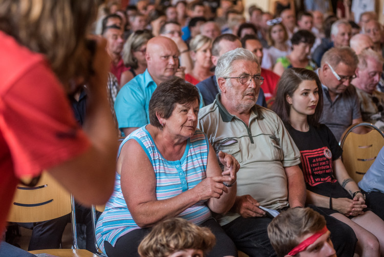 Vláda v demisi v Českých Budějovicích