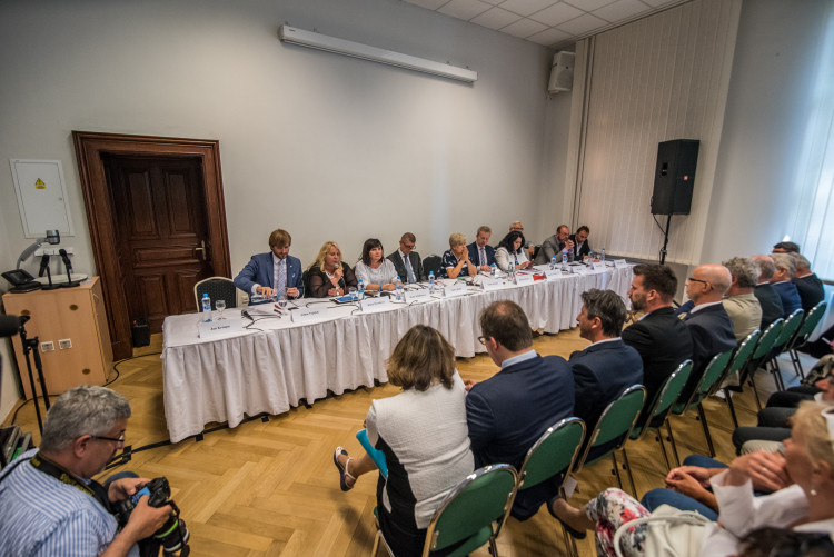 Vláda v demisi v Českých Budějovicích