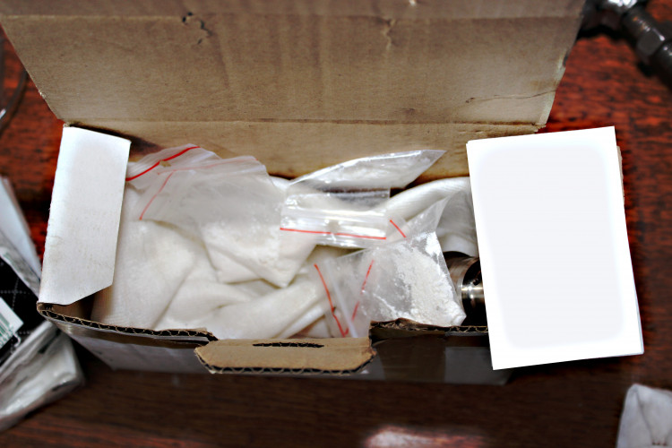 Zajištěno bylo také velké množství drog.