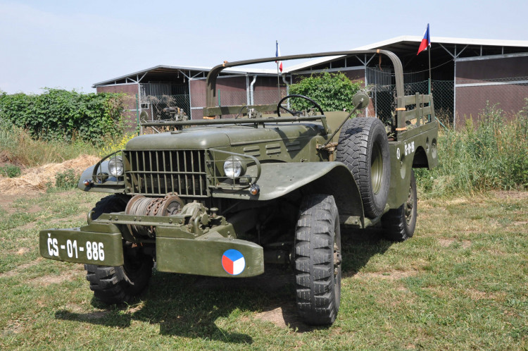 Olomoučtí baseballisté uctili válečné veterány, dorazil i pětadevadesátiletý generál Emil Boček