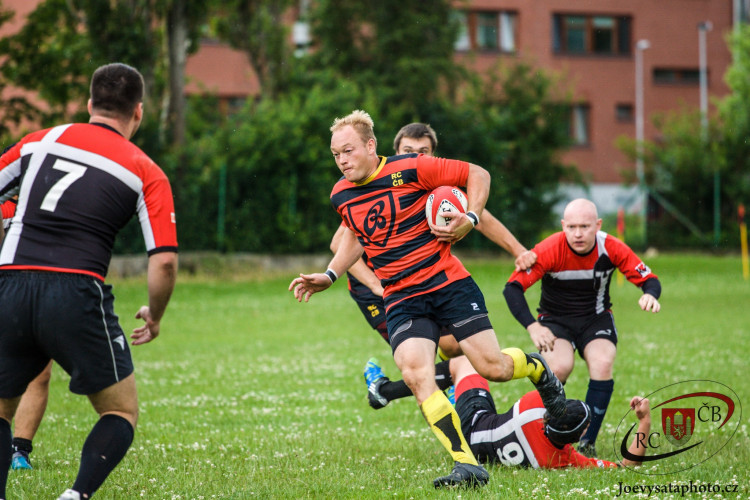 Ragbisté RC České Budějovice porazili Karlovy Vary 50:19