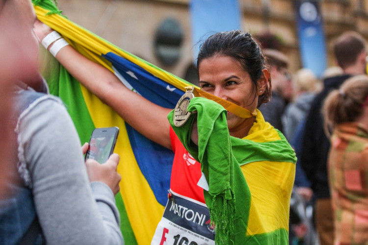 Každý z běžců je vítěz! Podívejte se na fotky ze včerejšího půlmaratonu